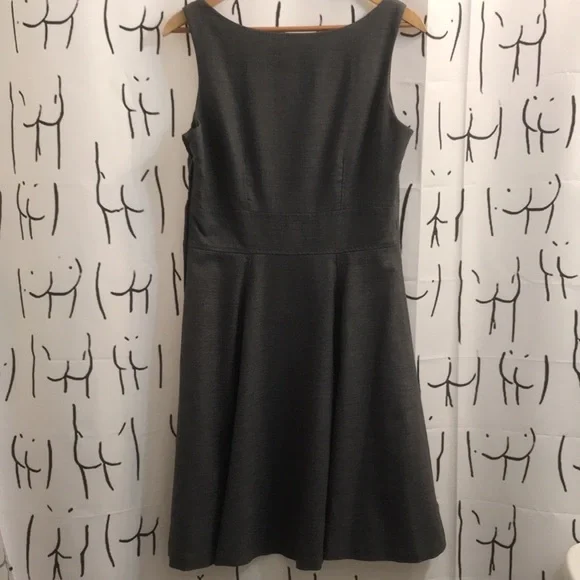 H&M - 10 - Picture 2 of 3